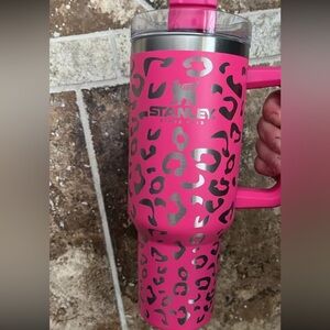 Stanley Hot Pink Leopard Tumbler